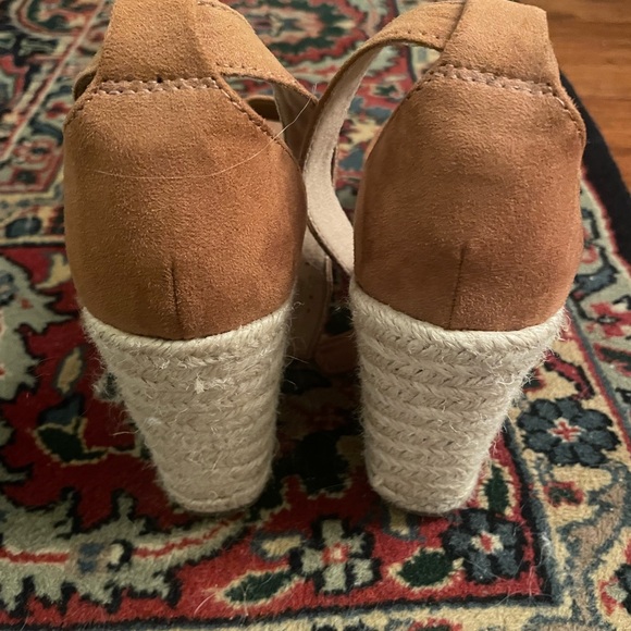 Universal Thread Platform Espadrille Sandals - Picture 4 of 7